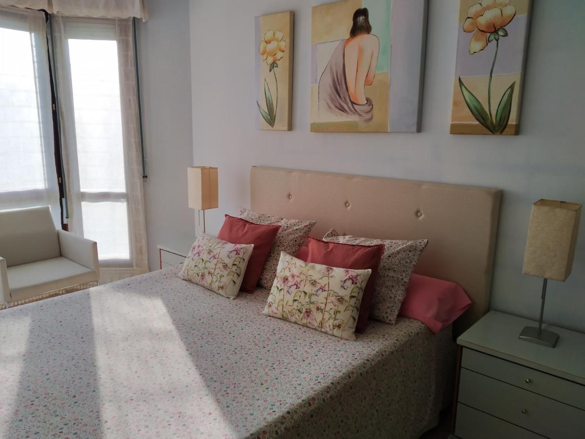 Comodo Apt 40M Playa . Apartment Noja Luaran gambar