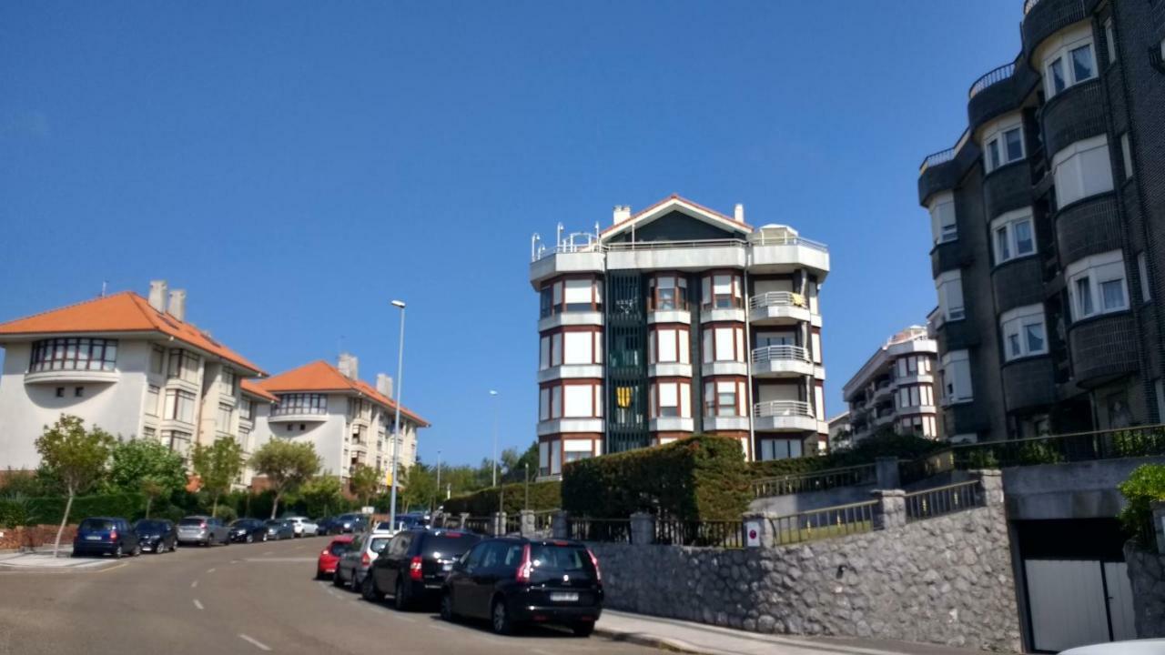 Comodo Apt 40M Playa . Apartment Noja Luaran gambar